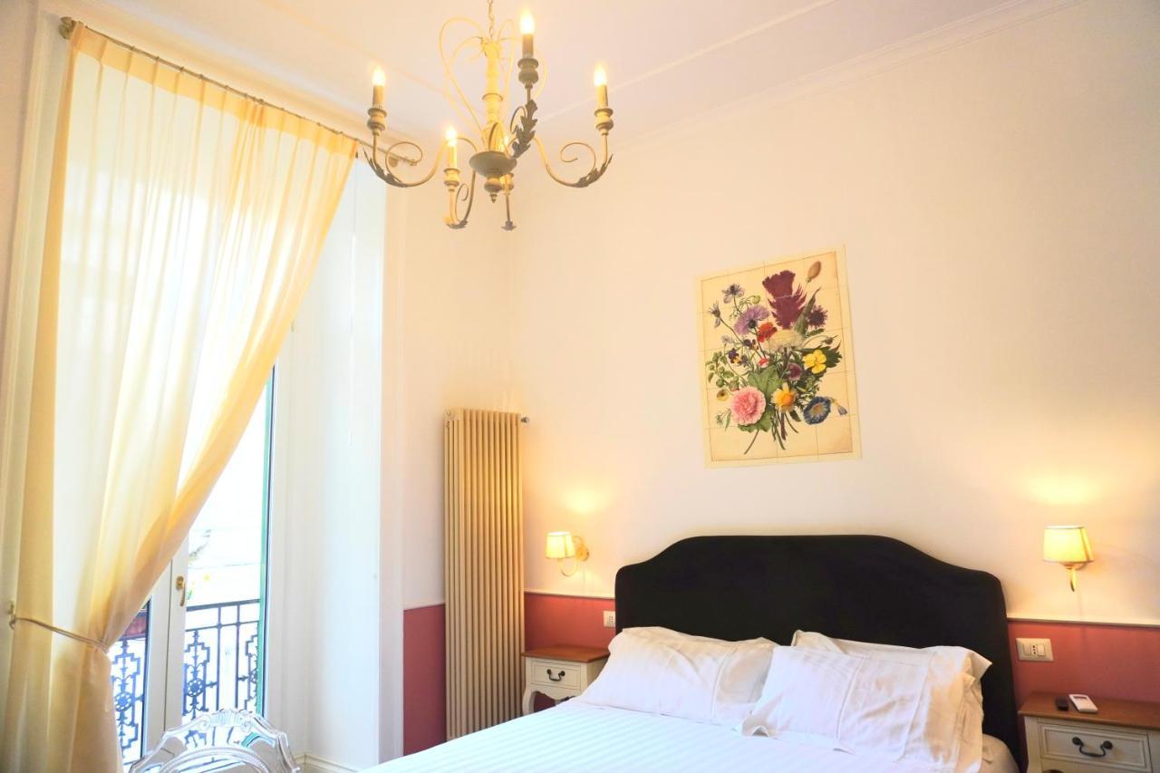 Macchiato Suites Boutique Guest House Naples Exterior photo