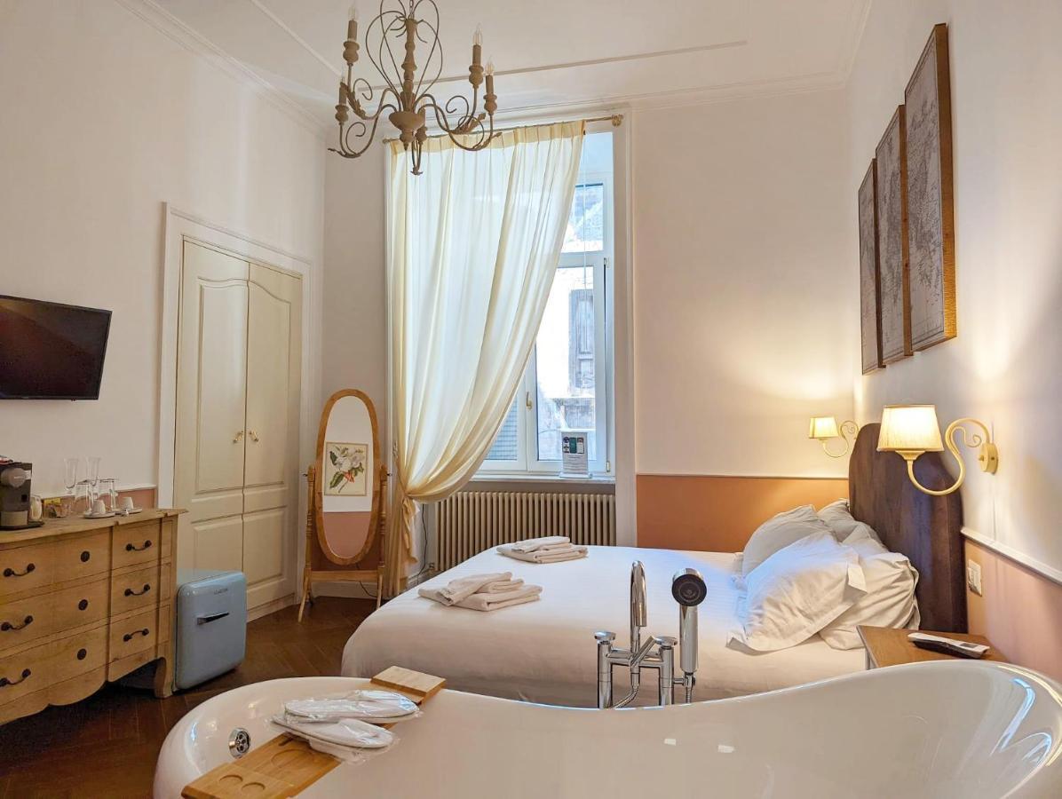 Macchiato Suites Boutique Guest House Naples Exterior photo